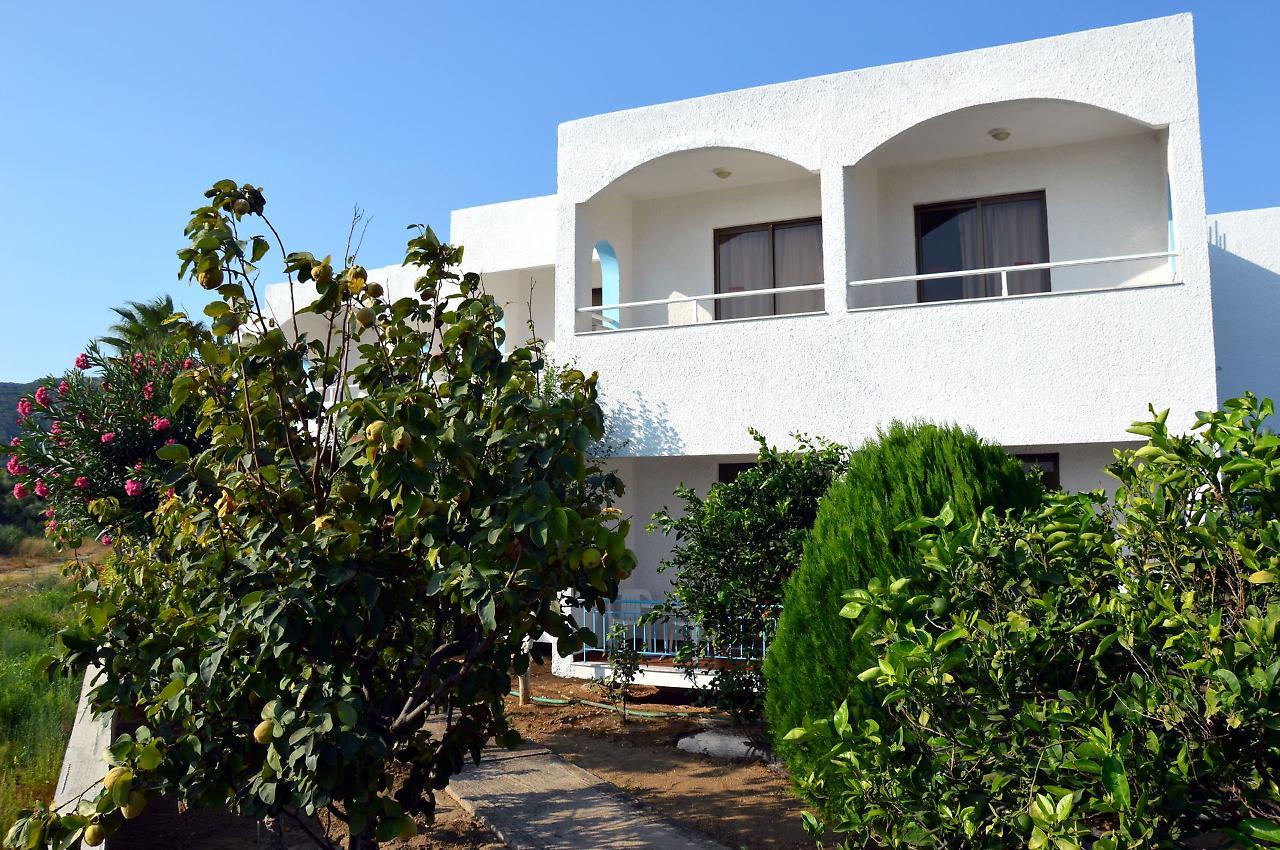 Muses Hotel Faliraki Bagian luar foto